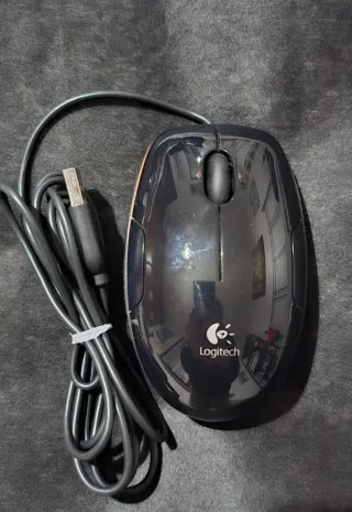 Mouse Logitech + HP Nero