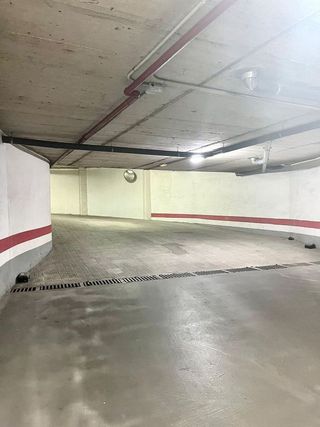 Garaje en alquiler en Trafalgar en Madrid