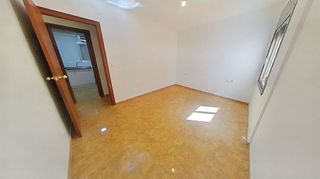 Piso en venta en Les Planes en Hospitalet de Llobregat, L´