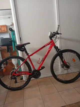 Bicicleta Anakon(,SK-10), 29,es una L (como nueva)