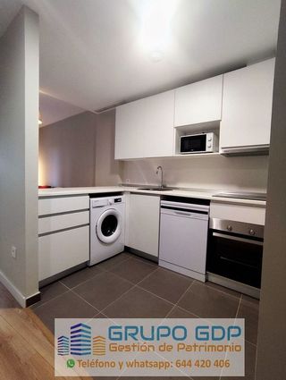 Piso en alquiler en Colores - Entreparques en Sevilla