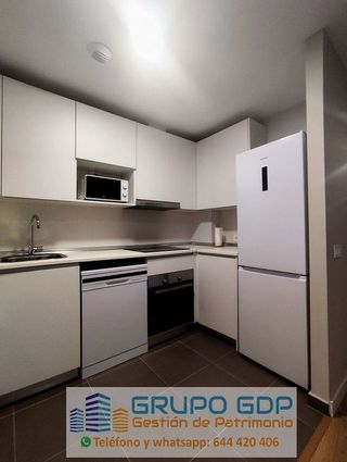 Piso en alquiler en Colores - Entreparques en Sevilla