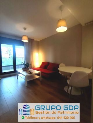 Piso en alquiler en Colores - Entreparques en Sevilla