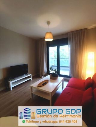 Piso en alquiler en Colores - Entreparques en Sevilla