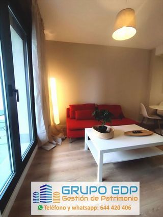 Piso en alquiler en Colores - Entreparques en Sevilla