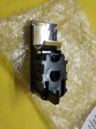 MANETA GUANTERA AUDI A4 B6 00-04 B7 04-08