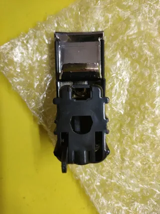 MANETA GUANTERA AUDI A4 B6 00-04 B7 04-08