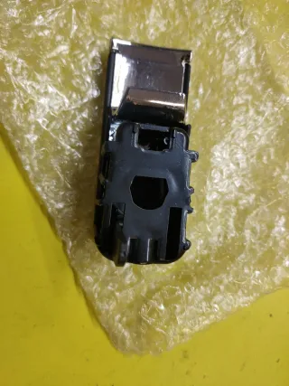 MANETA GUANTERA AUDI A4 B6 00-04 B7 04-08