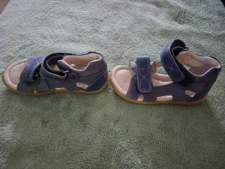 Lote zapatos niño T23