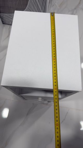 Juego de 2 mesitas de noche en color blanco