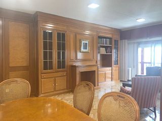 Piso en alquiler en Pacífico en Madrid