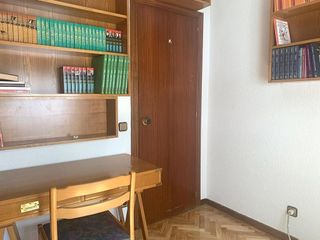 Piso en alquiler en Pacífico en Madrid