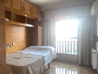 Piso en alquiler en Pacífico en Madrid