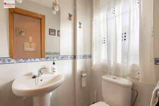 Casa adosada en venta en Maracena