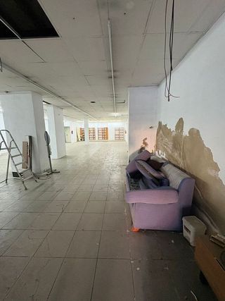 Local comercial en alquiler en Centre en Girona