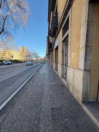 Local comercial en alquiler en Centre en Girona
