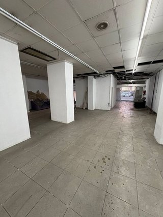 Local comercial en alquiler en Centre en Girona