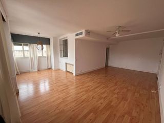 Piso en alquiler en Nueva España en Madrid