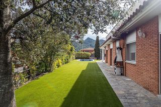 Chalet en venta en Argentona