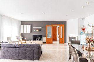 Chalet en venta en Argentona