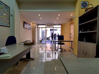 Local comercial en venta en Collblanc en Hospitalet de Llobregat, L´