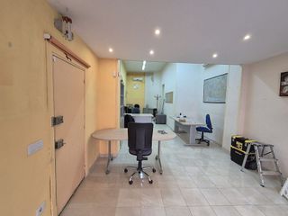 Local comercial en venta en Collblanc en Hospitalet de Llobregat, L´