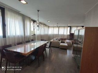 Ático en alquiler en La Buhaira en Sevilla