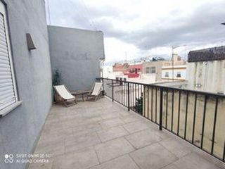 Ático en alquiler en La Buhaira en Sevilla