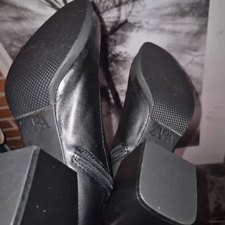 Botas Altas Zara Piel Negras