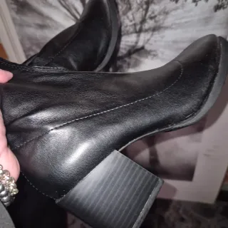 Botas Altas Zara Piel Negras