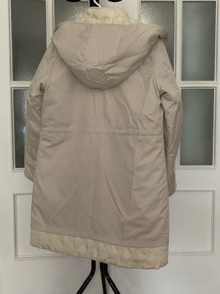Anorak abrigo beige sin estrenar