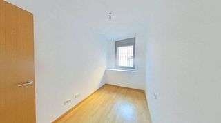 Piso en venta en Creu de Barberà en Sabadell