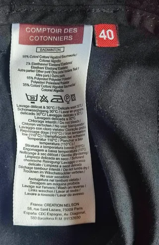 Falda negra talle alto