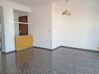 Ático en alquiler en Benicalap en Valencia