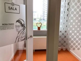 Oficina en alquiler en Virgen del Cortijo - Manoteras en Madrid