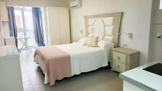 Estudio en venta en Puerto Marina en Benalmádena