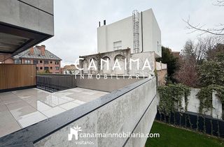 Piso en alquiler en Colina en Madrid