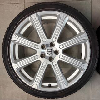 LLANTAS VOLVO 20” V90 ORIGINALES CON NEUMÁTICOS
