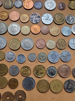 165 Monete Mondiali Diverse + altre monete omaggio