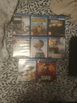 PS4 CUH-1216G Negra con Logo Jordan Dorado