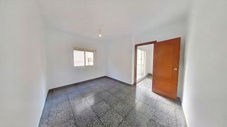 Piso en venta en Les Planes en Hospitalet de Llobregat, L´