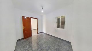 Piso en venta en Les Planes en Hospitalet de Llobregat, L´