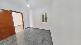 Piso en venta en Les Planes en Hospitalet de Llobregat, L´