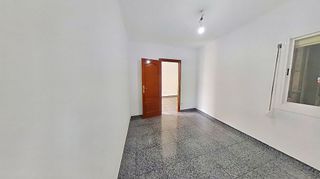 Piso en venta en Les Planes en Hospitalet de Llobregat, L´
