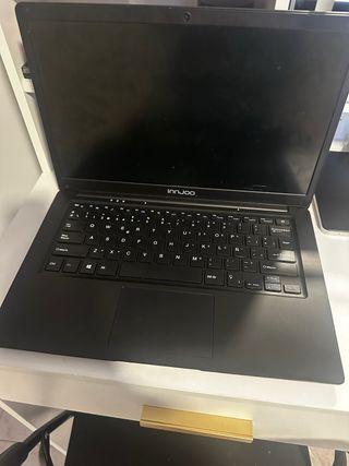 Ordenador portátil Innjoo negro
