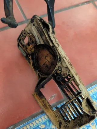 Tapa Cadena y Freno Stihl MS200