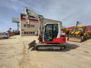 Miniexcavadora Takeuchi TB290