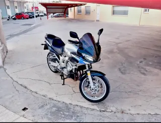 Yamaha FZ6 S Sportbike