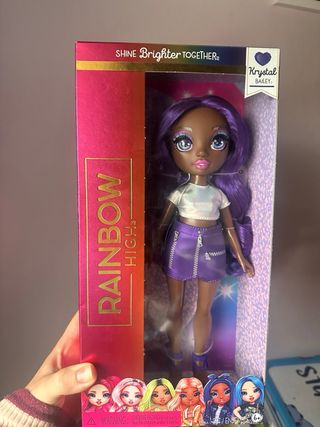 Rainbow High Krystal Bailey Nueva