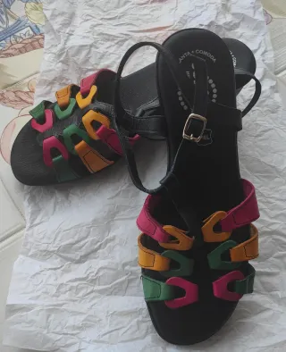 Sandalias Multicolor Tiras